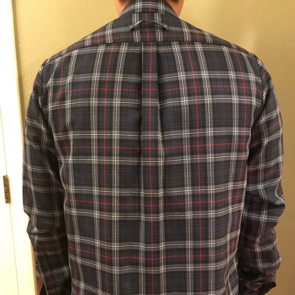 Reversible button down - Picture 2 of 4